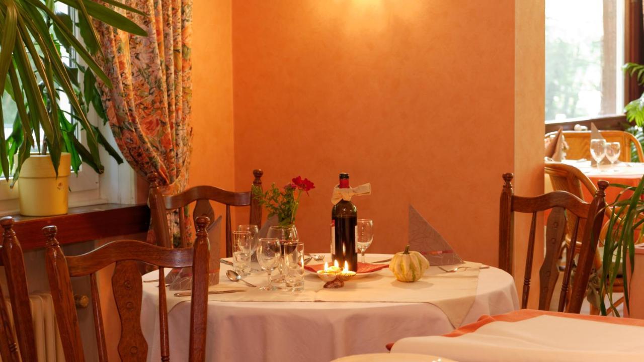 Hostellerie De La Vallee Heffingen Luaran gambar