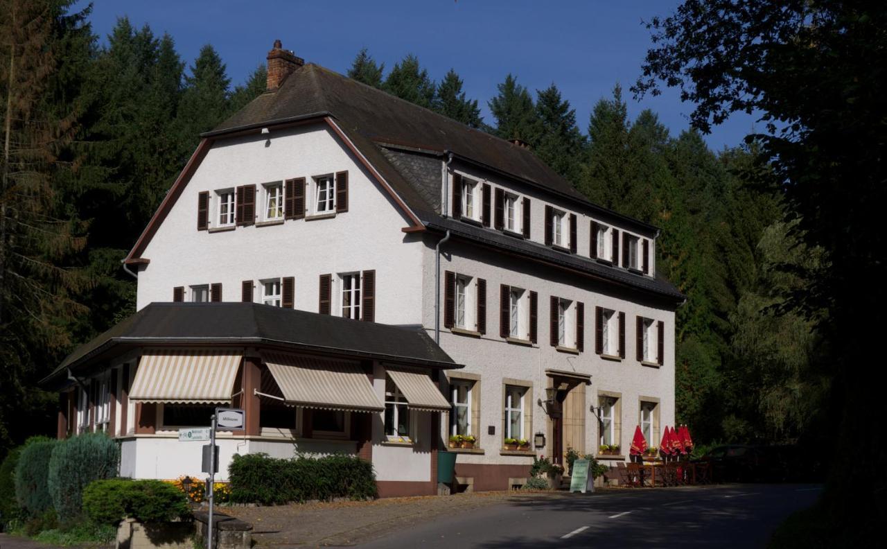 Hostellerie De La Vallee Heffingen Luaran gambar