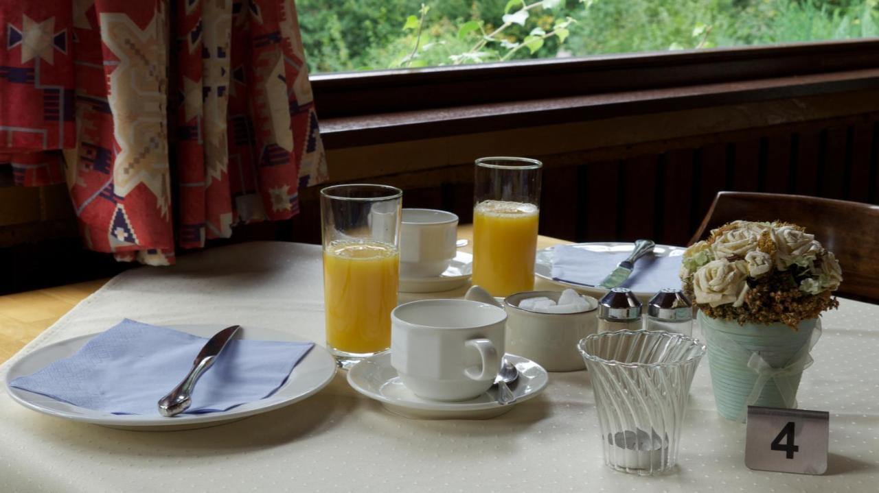 Hostellerie De La Vallee Heffingen Luaran gambar
