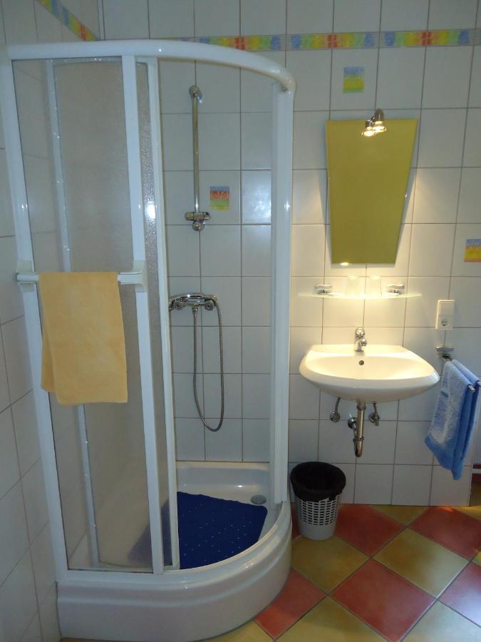 Hostellerie De La Vallee Heffingen Luaran gambar